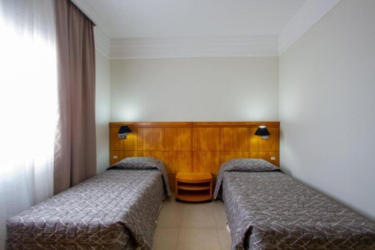 Le Village Flats E Hotel Жоинвили Экстерьер фото